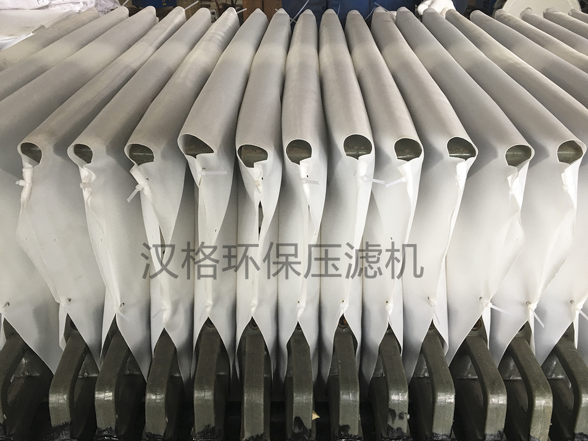 板框架壓濾機(jī)和帶式壓濾機(jī)的共同點和不同點